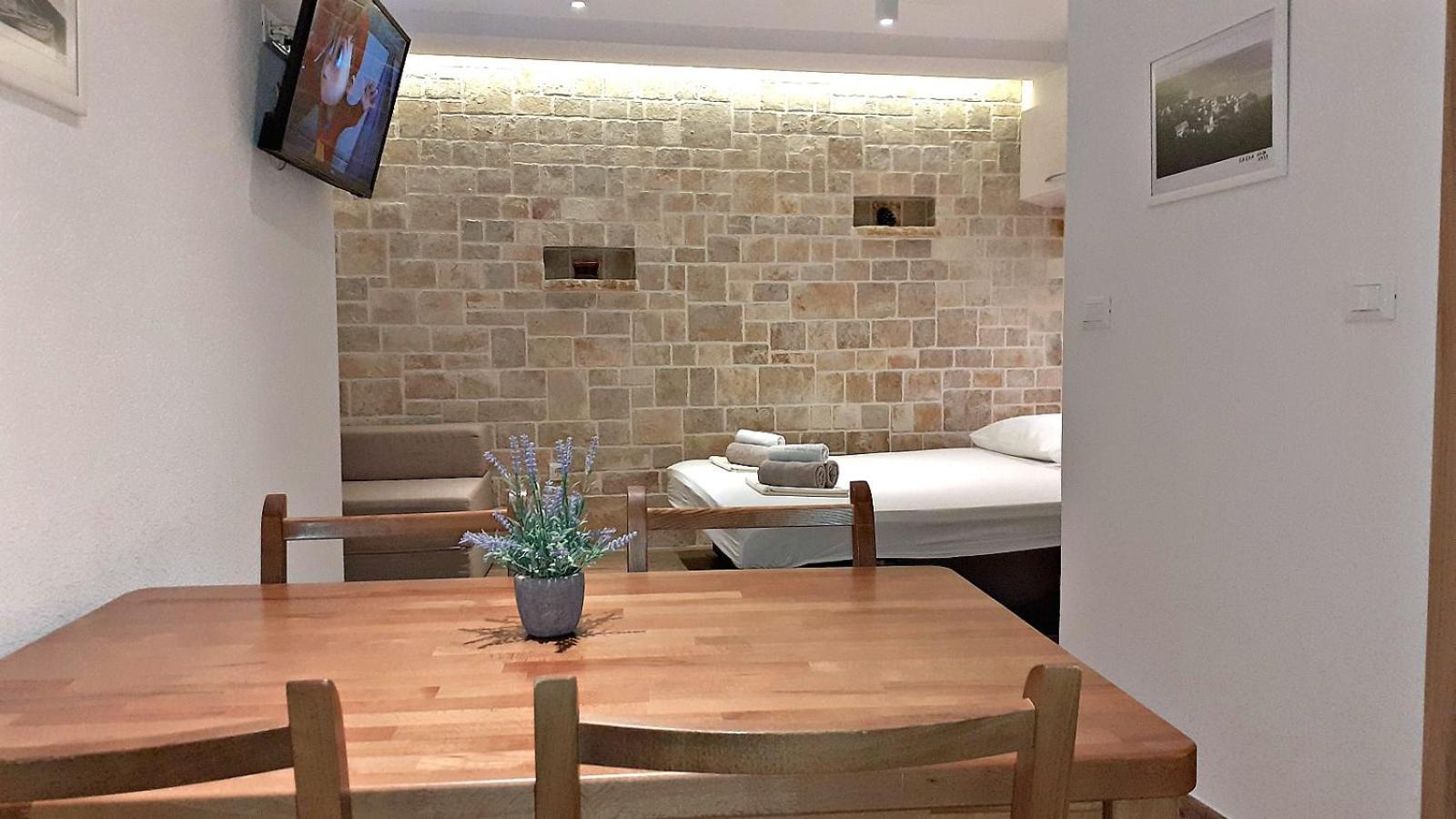 Stone House Bonaca Apartment Baska Voda Ruang foto