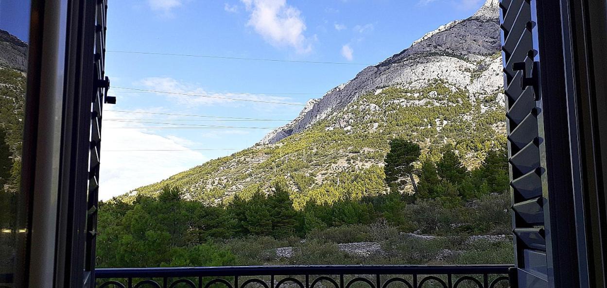 Stone House Bonaca Apartment Baska Voda Ruang foto