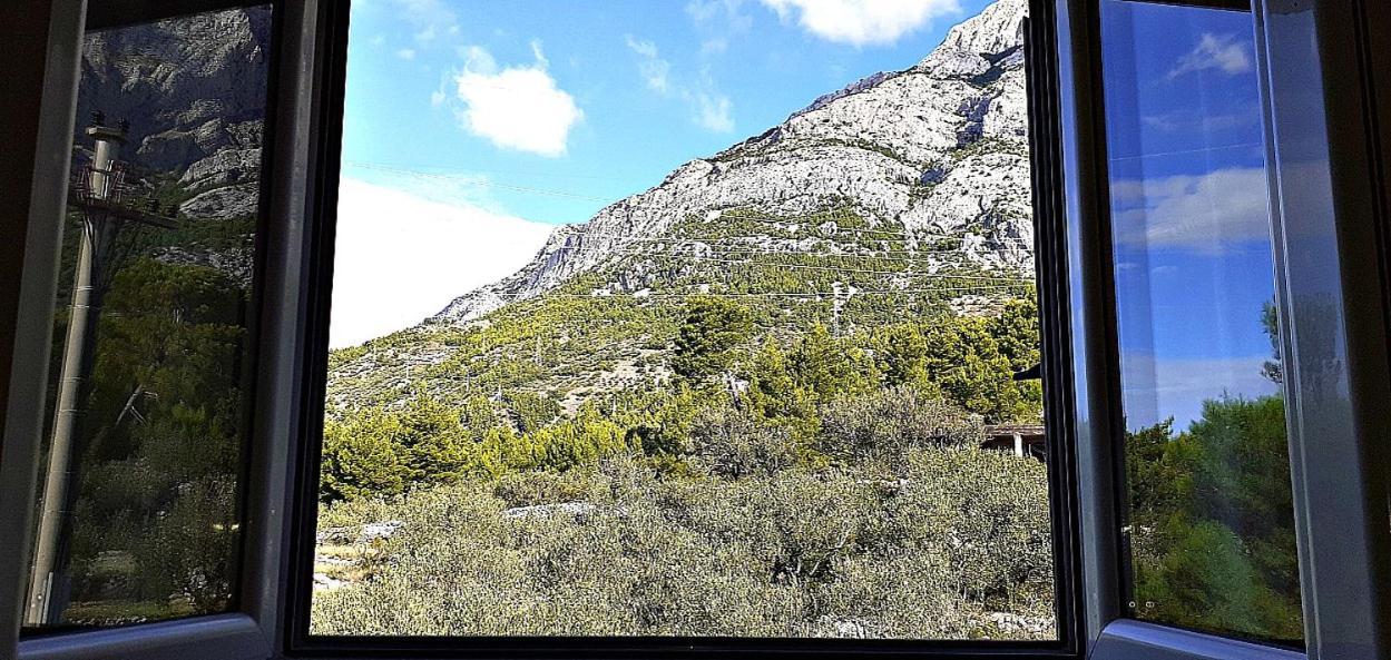Stone House Bonaca Apartment Baska Voda Ruang foto