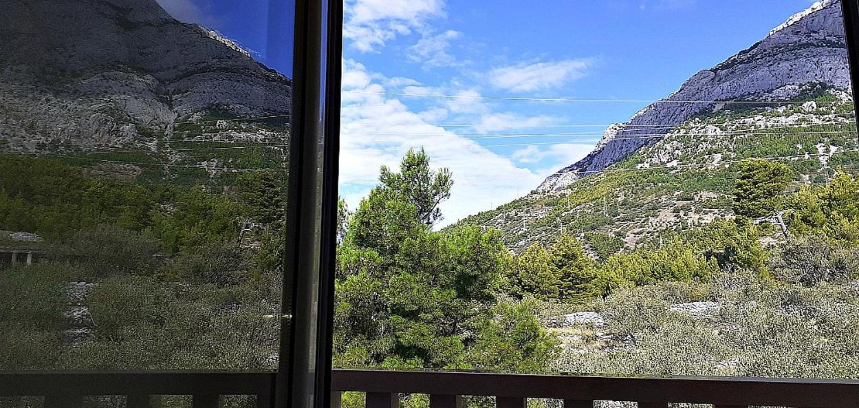Stone House Bonaca Apartment Baska Voda Ruang foto